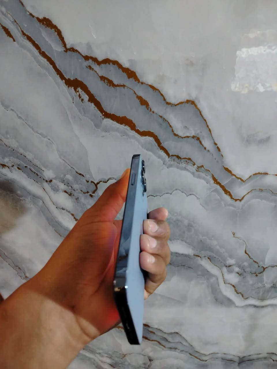 أيفون 13 برو ماكس اللبيع أو مراوس
جهاز مكفول كلشي مامبدل بي

كلشي شغال فيس ايدي شغال

مكفول شخط واحد مابي

شرق اوسط لون بحري

سعره 675 وبي مجال

مكاني بغداد ابو غريب هاذه رقمي *********** 

تصال أو وتساب
