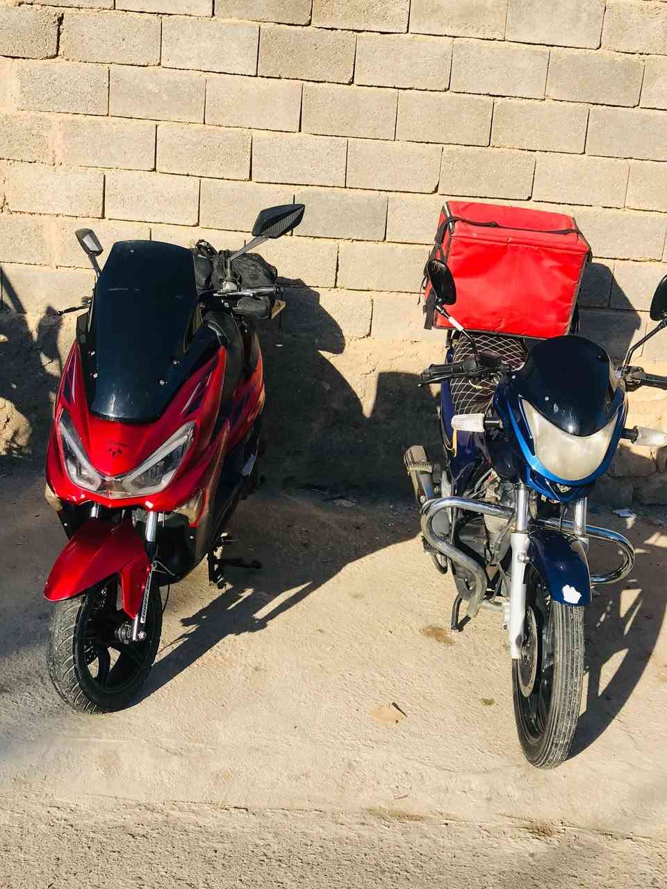 بسم الله ماشاء الله السلام عليكم للبيع ماطور سايم مرقم وكامل من كلشي بس تشغل وتمشي وماطور رص نضيف ماناقصهن كلشي السعر الاتصال على الرقم ممتواجد على الفيس  

***********
