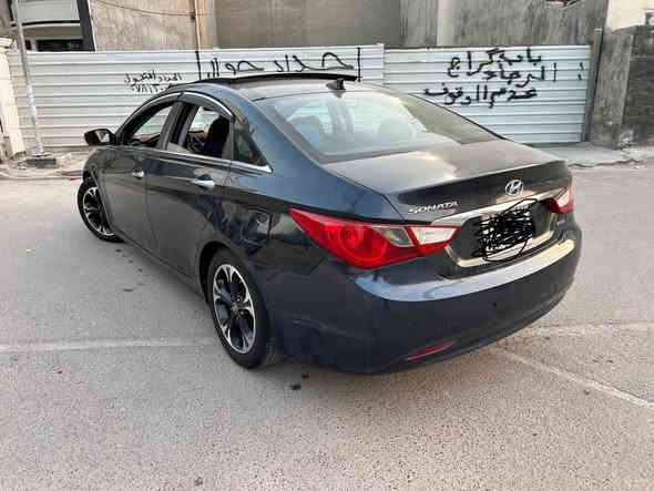 سلام عليكم للبيع سوناتا 2012 رقم شمالي تحويل او وكالة فول موصفات بصمه جلد بنو رامه  محرك كير صدر تخم تاير جديد سعر مناسب 91 عنوان بغداد حي الحسين صبغ 4 قطع  ج***********
