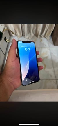 ايفون اكس عادي 256 الاسعار 100 قفل قفل  للتواصل 07782369590