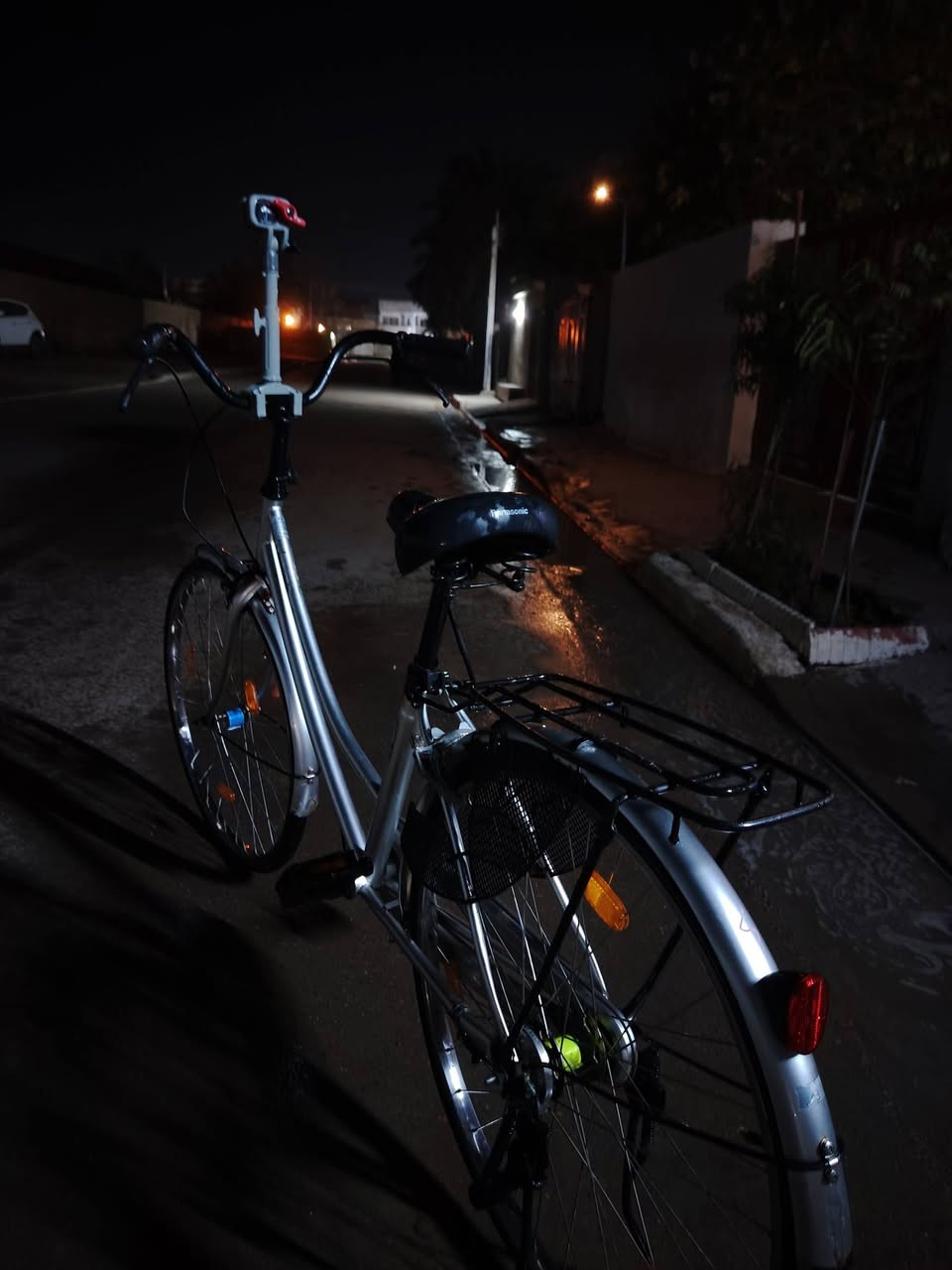 السلام عليكم بايسكل بناتي حجم 26 شركه بانسونك وياله ستيل بايسكل نضيف السعر 130 بي مجال حك الجيه مكاني بغداد الشعب


**إذا كنت صاحب هذا الإعلان وتريد حذفه لأي سبب، رجاءا أرسل رسالة إلى الدعم الفني**