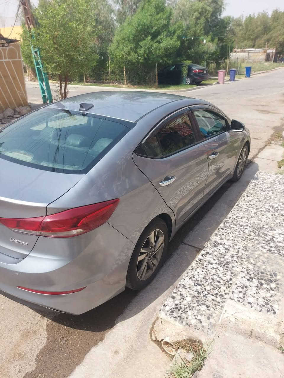 السلام عليكم النترا موديل 2017
وارد أمريكي حادثها من امريكا جاملغ امامي وجاملغ خلفي بدون دواخل وبدون ايرباك هنا بالعراق صار بيها حادث بصندوك ومبدل
بيها كم حالوب بالقماره  بلادي سياره ليبل واحد 
كير مكينه صدر امامي خلفي كفاله 
مواصفات الالنترا المعروفه العاديه 
ماشيه 184mi
سياره باسمه سنويه ورقم جديدات 
سعرها 113 وبيها مجال 
مكانها بغداد مال راشديه 
الاستفسار الاتصال ***********
