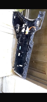 لام عليكم ابطانه باب السائق بلسايد للبيع قيم واخذ  07813448557