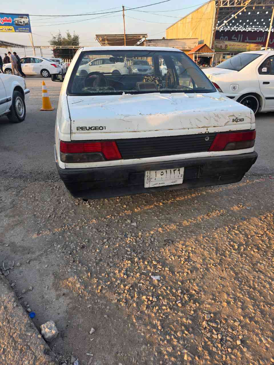 سلام عليكم بيجيو مديل٢٠٠٩السياره كلش نضيفه كير مكينه شواصي مكفولان السياره مامتعوبه رقم نجف سنويه ٢٠٢٧ مالكهه بنجف مكلف بنشر راعيهه‏‪***********‬‏. سعر السياره٢٥ وبيهه مجال
