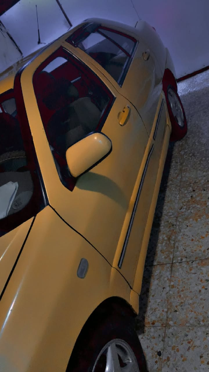 شيري كوين 2010
محرك بلادي لا تنقيص ولا تبخير هيئة و غرامات مصفرة رقم جديد لحديث كهربائيات كلهة شغالة تخم تاير جديد صدر جديد بور ستيرن جديد دواخل كلهة نضيفة و كاملة لسيارة باسمي تحويل ثاني يوم نقصهة بس دوشمة للارضية و سمكرة للجاملغ لخلفي ولدعامية لخلفية سعر (26 ورقة ) و بيهة مجال بسيط 
عنواني بغداد قرب لجزيرة لسياحية
ما متواجد عل فيسبوك 
اتصال او واتساب : ***********
