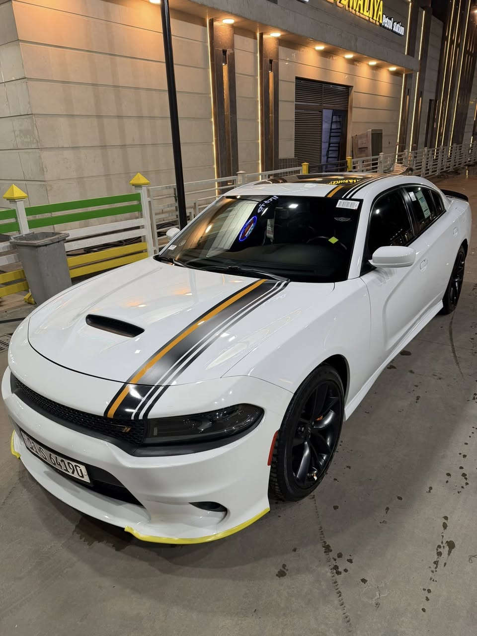 سلام عليكم جارجر جيتي ورنج موديل22  وكله هارلم خليجي سياره بيه هاذه تقريره موجود طلع بيه حلوب بس حلوب ما ينشاف من تباوع عليه بس بل صونر يطلع مكفوله من  صبغ سياره وهاذ لبارد موضع بل صونر  سعر 325$ ***********
