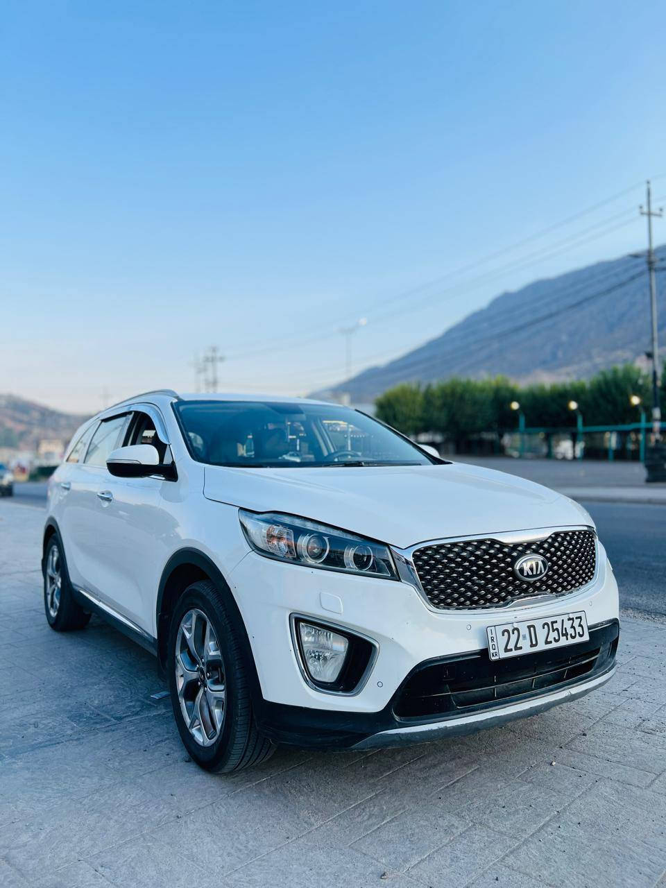 سلام عليكم
سورنتو 2016
خليجي
4سلندر
رقم أربيل انكليزي بسمي 
سنويه لغاية 2030
7راكب
3قطع تبريد
فول مواصفات ماعده الفتحه
بصمه تشغيل
بصمه ابواب
شاشه كبيره
حساس امامي
كشنات كهربائي
مري شفط
نظام ترحيب
جنطه كهربائي
السياره كير مكينه حداديه شرط الكفاله
تخم تاير جديد
السعر 187
العنوان بابل الحله نادر الثانيه
***********
