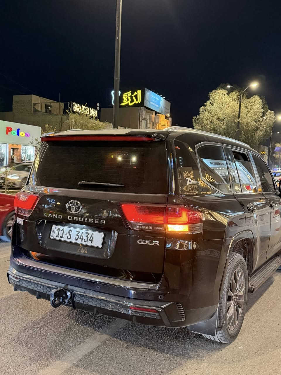 السلام عليكم لاندكروز موديل 22 خليجي ساز ماشية 86 الف كيلو متر مكفولة كفالة عامة مغلفة ppf اصلي مكاناها بابل 
السعر 635$ قفل 
*********** 
**السيارة تنباع بغير رقم بغداد.
