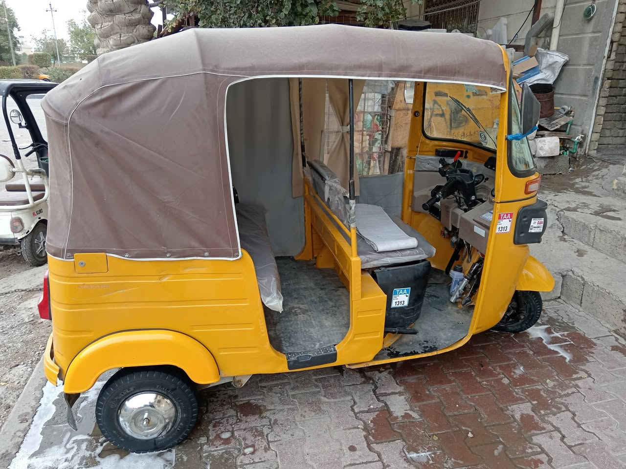 سلام عليكم
تكتك 19 رقم كربله للبيع العنوان كربله قرب مستشفى الحسيني رقم الموبايل ***********
