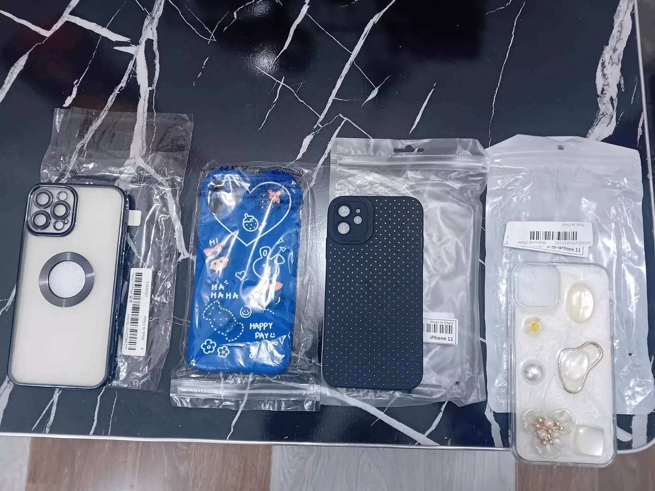 يالله 
السلام عليكم أصدقائي الأعزاء قطعه كفرات موبايلات 
موديلات اتجنن بناتي ولادي هم كل الاجهزه والأحجام متوفره القطعه ب١٠٠٠
٨ قطعه ٥٠٠٠

لتواصل ***********
