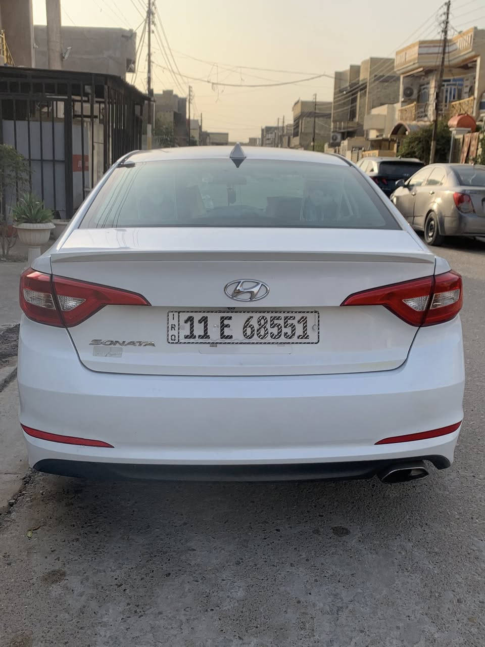 السلام عليكم سوناتا مديل 2015 امريكي ضررها جاملغات خلفيه بدون دواخل ايرباكات كلها سليمه مواصفات نص فول اسبورت تحكمات استيرن ايضا السياره جاهزه عله اخر حبايه كير مكينه  مكفولات بدون فتح وين ميعجبك افحص حداديه جديده السياره ماشيه 128الف رقم بغداد الجديد بسمي مشروع وطني سنويه ل2028 سونر ايضا بل منشور السعر 126 وبيها مجال للشراي مكان بغداد المحموديه اتصال *********** /***********
