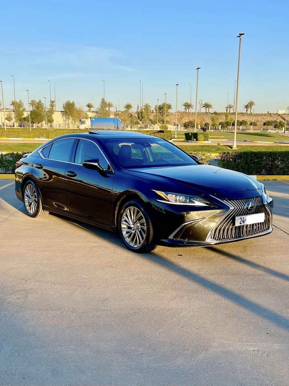 لكزس ES 350Lexusمودیل2020 🔷🌹
فوول فوول مواسفات ES 350🌹
6 سلندر مکینە3.5 
گاعیات کتلوکات بلادی کلها موجودە .. 🔷🌹
السعر🌹 / ٣08ورقةو مجال 
موبایل / ***********واتساب و كورك فايبر
مكان سيارة اربيل مرکز المدینە 🌹
ملاحظة//  قطعة و نص صبغ بدون دواخل و بدون ارباك🌹 شرط او بجم و خلفي كبس   ... 🔷
محرك و الكير بشرط ما مفتوحه و بدون اي خلل بشرط 🌹🔷التسجيل وتحويل بشرط نفس يوم👌🌹
مواصفات🌹 فول فول  … ١/١ Es 350🦅🌹
بصمة ,, سقف شاموا ،، فتحە ,,كشنات جلد و كهرباء و خزن ,,كشنات  تبريد و تدفئە ،، ستیرن هیتر ،، رادار امامی خلفی و جانبی ،، فرجات حاسە یعنی بوقت المطر ئوتو 🌹تشتغل ,, حساس امامي و خلفي شاشة و كاميرا خلفي ,, لايت زينون بلادي دبل عدسات ,, ستيرن كهربائي داخل ساج ,, تحديد سرعة قیادە زاتیە  ,, تبريد مركزي ,, دبل گير ٣ نضام سياقة درایڤ مود ,,مرايه كهربائي و بعد و بعد🤍 🗞️ 🌹
تخم تايرات اصلي شرکە هانكوك يابانيه..
