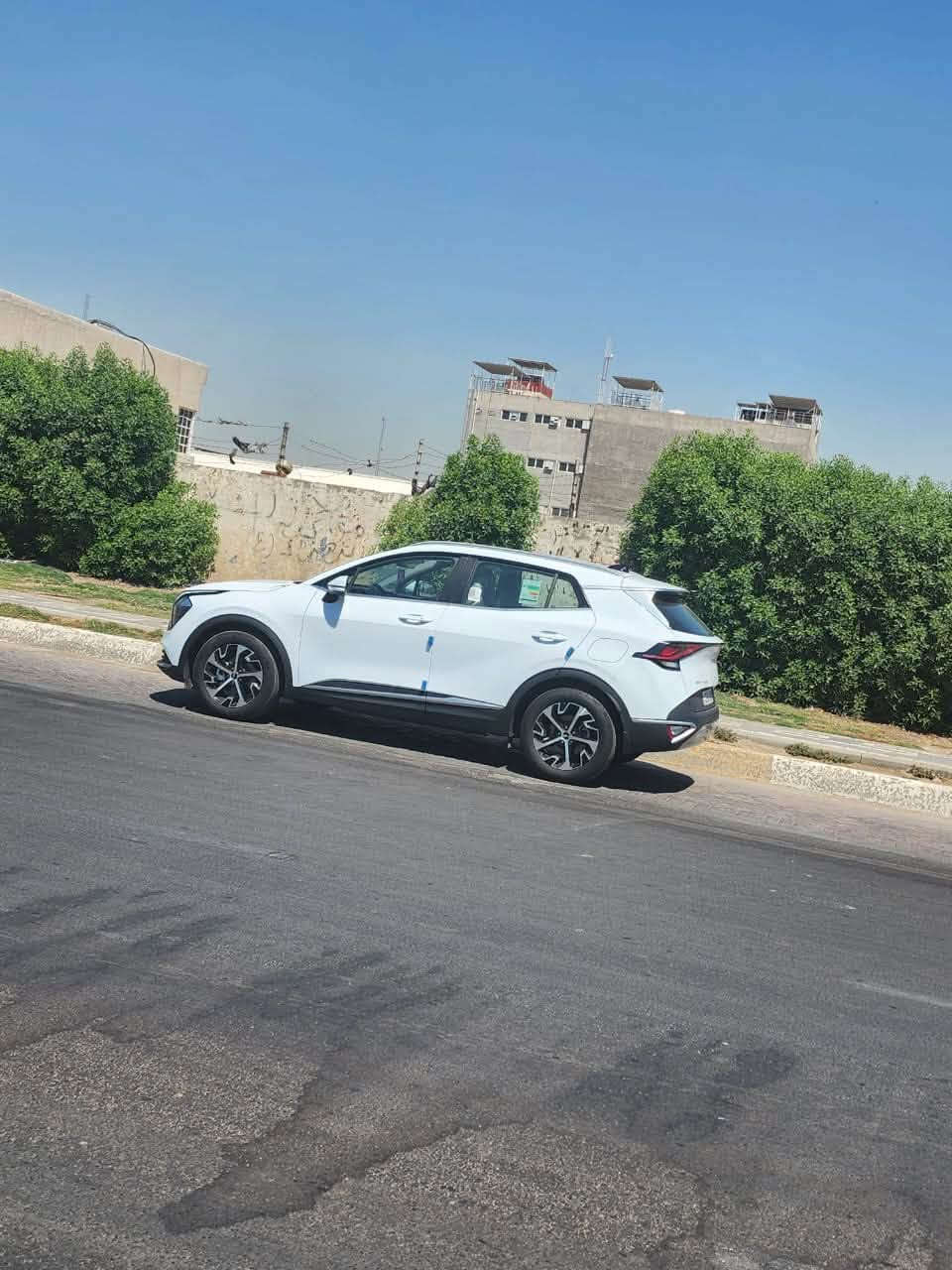 كيا سبورتج 2025 خليجي
• نصف فول
• رقم اربيل الجديد بأسمي
• سنوية 2030
• ماشية 12000
• كفالة عامة بحالة الزيرو لا ضرر ولا صبغ ولا بارد
• گير ومحرك مكفولات
• تشغيل بصمة
• تشغيل عن بعد
• سايدبريك دكمة
• تبريد قطعتين
• شفتات كير سبورت بالستيرن
• ويل حجم 18
• كاميرا دوارة
• اوتو هولد
• درايف مود
• مانع انحدار
• مانع انزلاق
• تحكمات ستيرن جهتين
• المري الجانبية طي وفتح كهرباء
• اشارة جانبية بالمري
• لايت زنون عالي ناصي
• لد ليزري امامي نهاري
مكان السياره بغداد / الاورفلي
السعر.  219 ورقه  وبيهه مجال 
للاستفسار
***********
