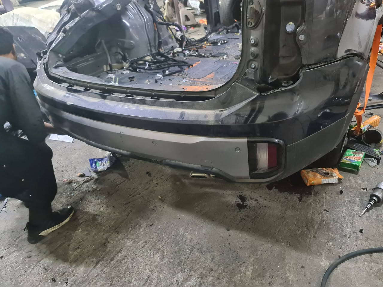 يالله تخفيضات واسعار مناسبه راس السنه
دعاميات اماميه كيا تيلورايد 450 الف كامله
باب كيا تيلورايد اي لون فارغ تفصيخ 500 الف
بك لايت كيا تيلورايد كل الموديلات 40 الف
جاملغ تجاري امامي 70 الف
ويل كب  تيلورايد 150 الف
سلف كيا تيلورايد 50 الف
بنيد قيطان تجاري 125 الف
راديتر ماء وتبريد 225الف
كل مايخص التيلورايد بانسب الاسعار
بغداد السنك *********** وتساب
***********
يوجد خدمه توصيل
