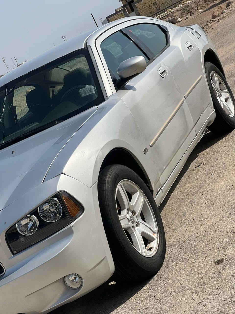 سلام عليكم جاجر مديل 10مكينه جبيره 3ونص ستوني شاده كير تمام حداديه حلوه تحويل يمته ما يعجبك بيه صبق باب سايق وطخه بل دوسه مكاني بصره الأمن داخلي سنويه منتهيه سعر 105وبيه مجال شراي وليشوفه هواي علي يعبر لمنشور وتحياتي لجميع *********** البصرة, العراق
