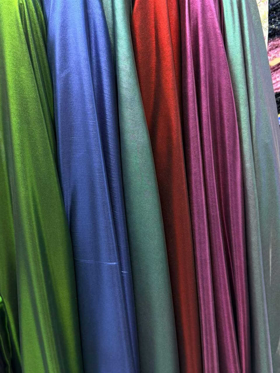 صباححح التخفيضاتتتت 🤩🤩

قماش  شيفون مايباخ. الأصلي 

خمايه كولش راقيه 

سعر قطعه ب5


**إذا كنت صاحب هذا الإعلان وتريد حذفه لأي سبب، رجاءا أرسل رسالة إلى الدعم الفني**