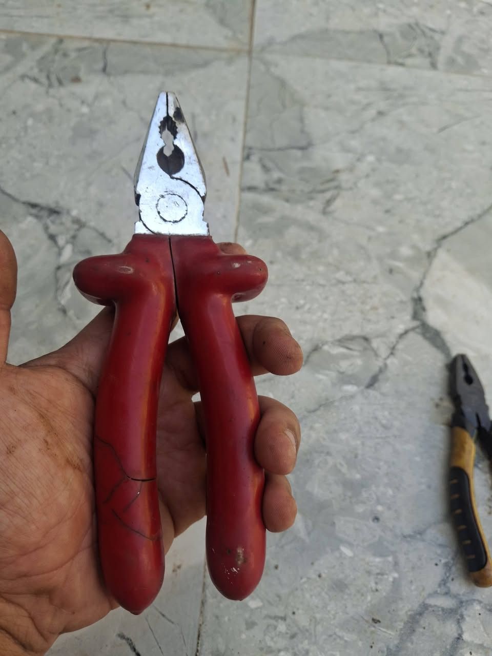 السلام عليكم اخون ٩ بليسات مال باله سعر ٤٥ وي التوصيل


**إذا كنت صاحب هذا الإعلان وتريد حذفه لأي سبب، رجاءا أرسل رسالة إلى الدعم الفني**