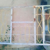 شباك للبيع عرض2×1وربع سعره35وبيه مجال07831491154