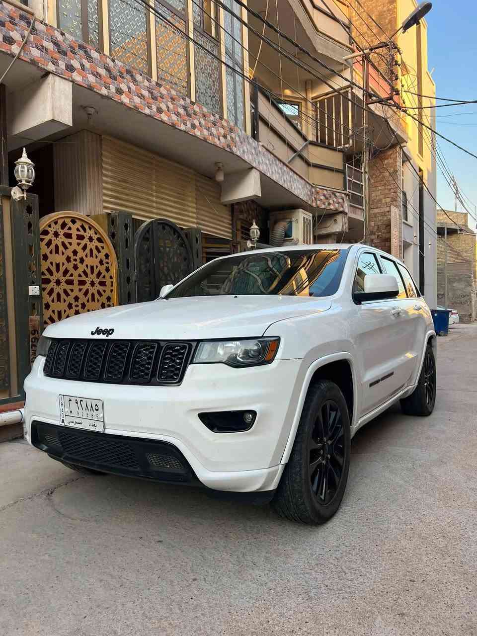 جيب كراند شيروكي 
بلاك توب 
موديل 2020
حادث موضح بلصوره
السعر 225 $
للاستفسار ***********
او خاص
