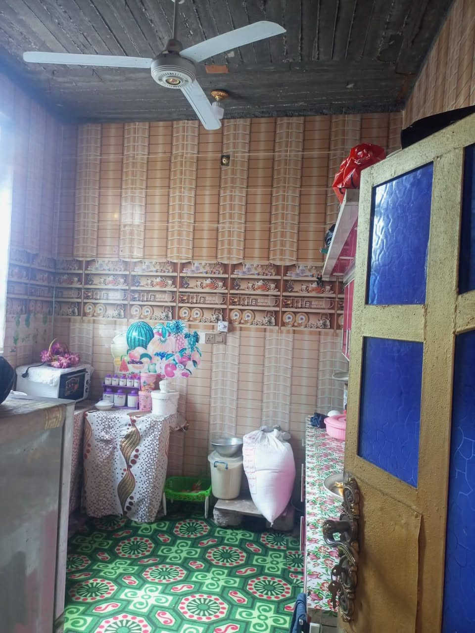 دار للبيع زراعي مساحه 158حي ناظم. ***********
