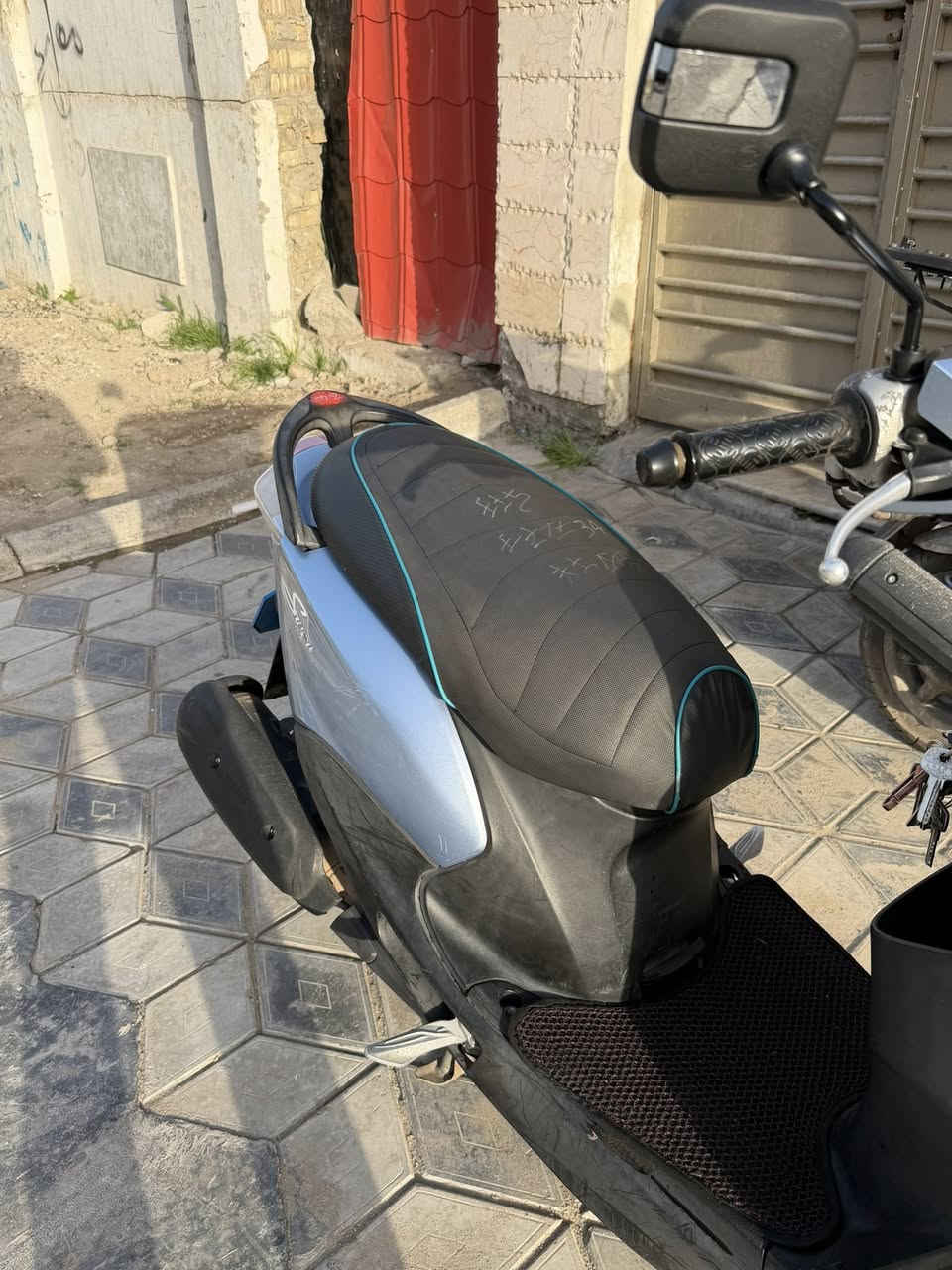 ما كس منغولي حديت للبيع الدراجه مكفوله
منكلشي التواصل عله هاذاالرقم
***********
