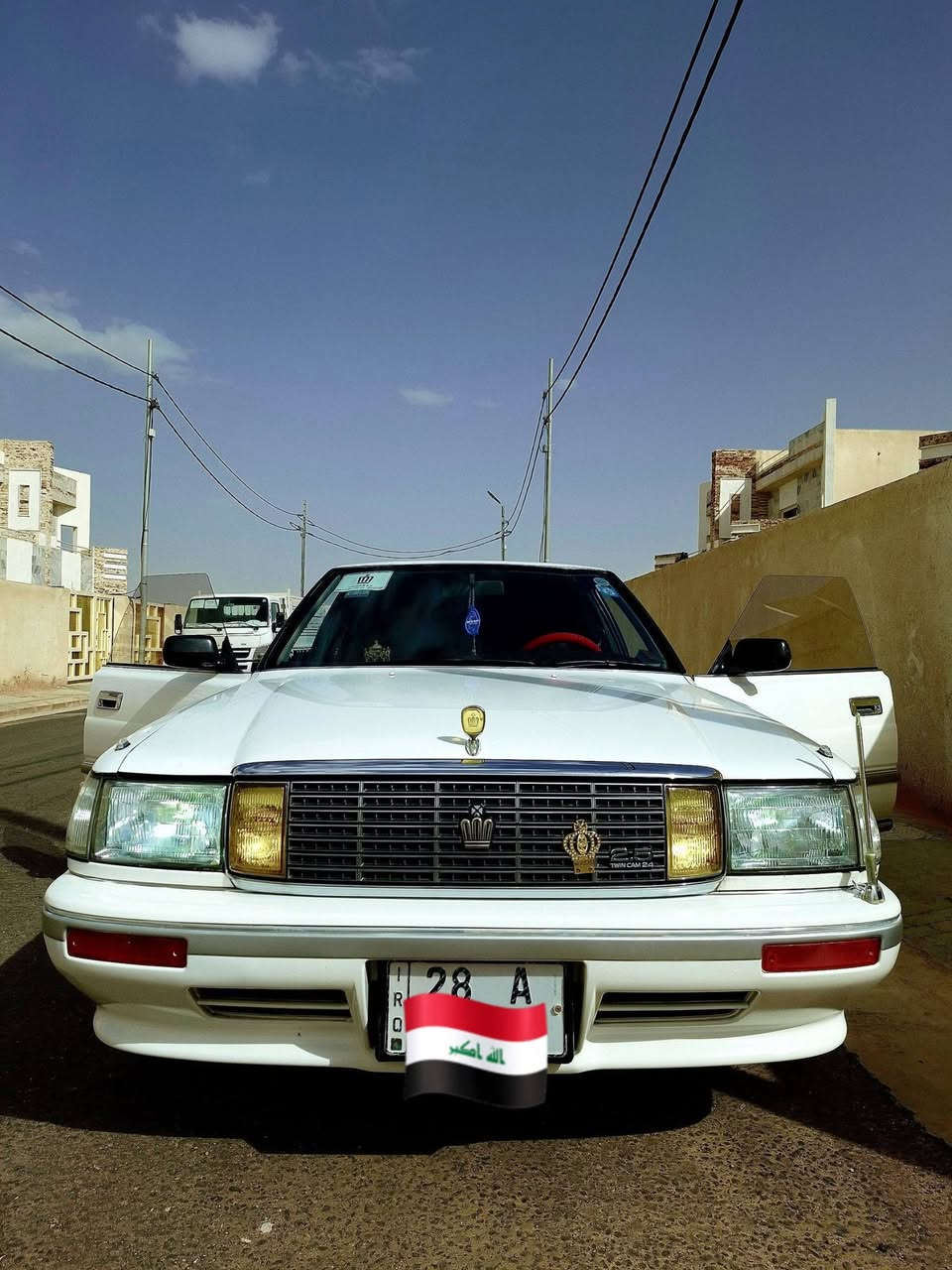 👑 هارتوب 👑 
_ موديل (1991) رقم نجف انكليزي بأسمي تحويل مباشر 
_ گير مكينه شرط الفحص لوز وجوز (VVT 2.5)  ✔️
_تبريد شرط منظومه كامله ثلج وأنطيك ضمان موسم كامل بلتبريد) شرررررررط ثلج ❄️
_الصبغ بيها الهلال الداير الخلفي  ،رش جماليه فقط شرط بدون معجون السياره ع بلاد 
_حداديه جديده + دبلات خلفي جديد ✔️
_لايت زنون شرط بليل من تشغله نهار ✔️
_دوشمه سستم كامل ✔️
_تخم تاير ✔️
_بردات خلفيه + ترتيبات كماليات السياره احلى من صور  ✔️

شراط ترايك 180 وتبريد ما ناقصها برغي السياره رتبتها بأيدي الله شاهد (شرط تاخذ سونار قبل الفحص وتقتنع يلا أبيع) 

السياره بكربلاء 

للأستفسار *********** اتصال أ واتس آب 

👑✔️
