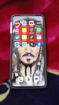 ريدمي نوت 13 • ٥١٢ • نظيف