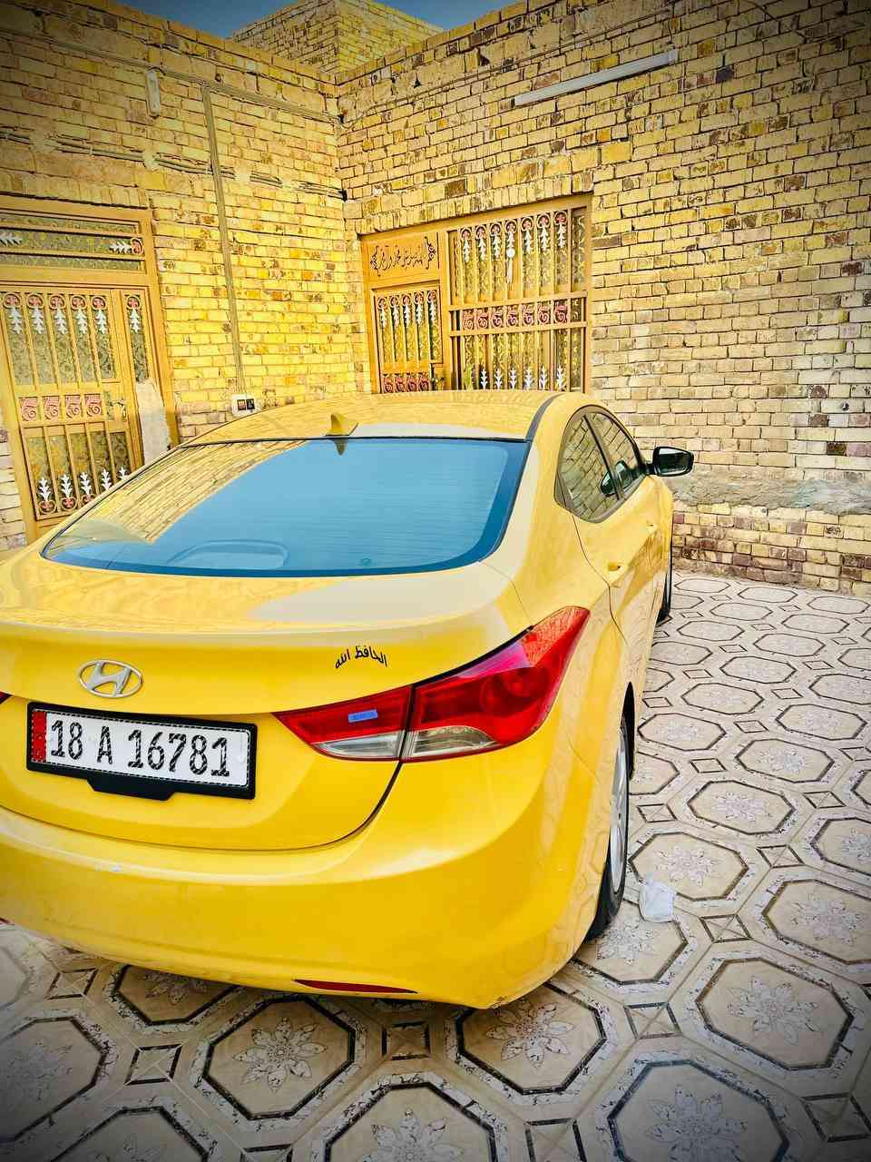 السلام عليكم النترا 2013 امريكي 1800دوش ضرر جاملغ وبنيد بدون دواخل سياره جاهزه من كلشي كير مكينه حداديه تخم تاير بسمي شخصيه سنويه وهزه جديده مداور ثاني يوم السياره ما متعوبه مال جناي السعر 95 وبيه مجال الاستفسار *********** المكان ديوانيه
