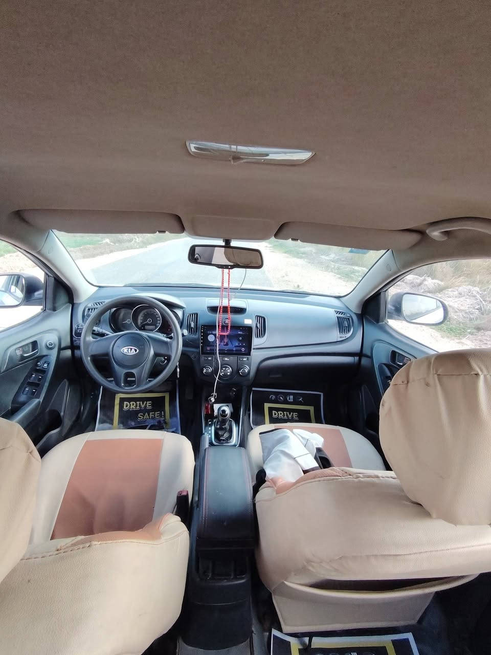 السلام عليكم
سيراتو ١٢ كفاله عدا الدوسة جهة السايق
السعر ١٠٥
مكانها بابل النيل
***********
