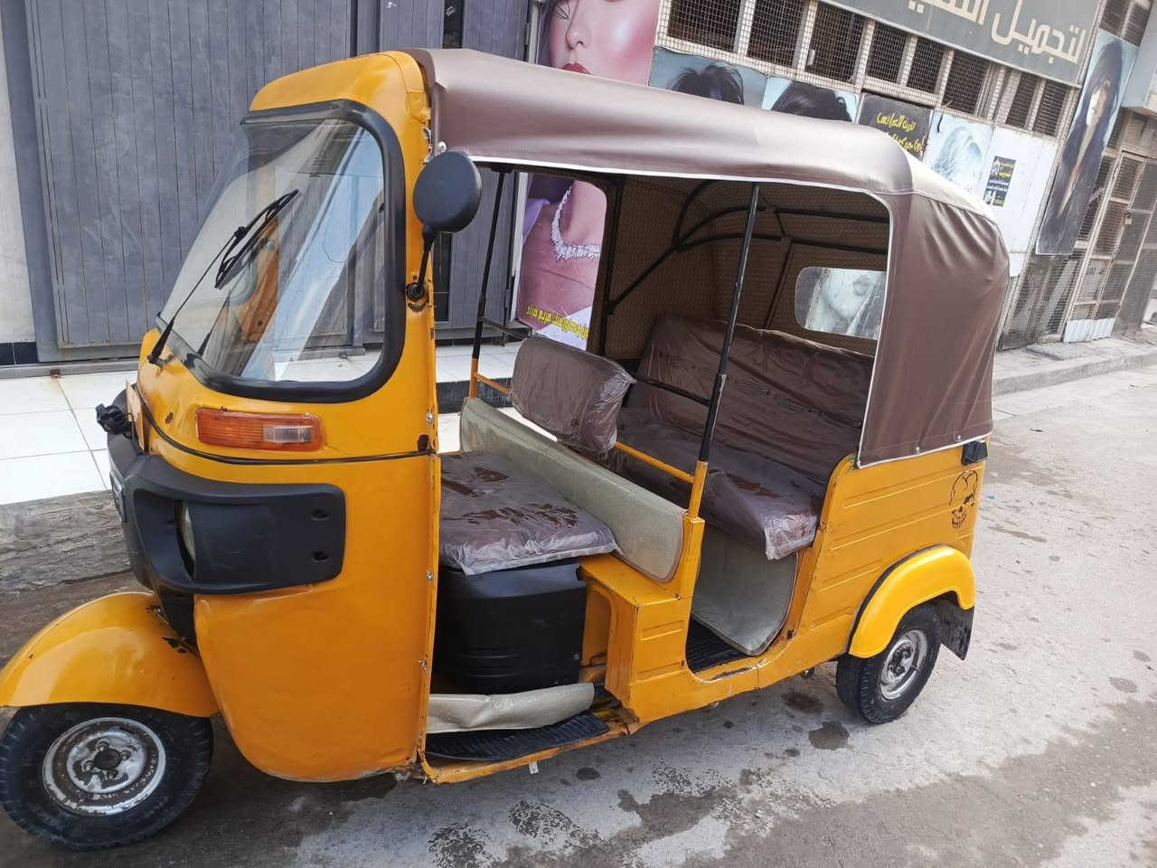 تفاصيل بل فديو باجاج  مديل ١٨  اوراق كامله  كير ومكينه خير من الله بدي كدامك نضيف مال عيشه من ايدك للشارع ربع متصرف عليها سعرها ٣،٧٥٠ الموقع الأمين الثانية شارع النواب *********** واتساب موجود
