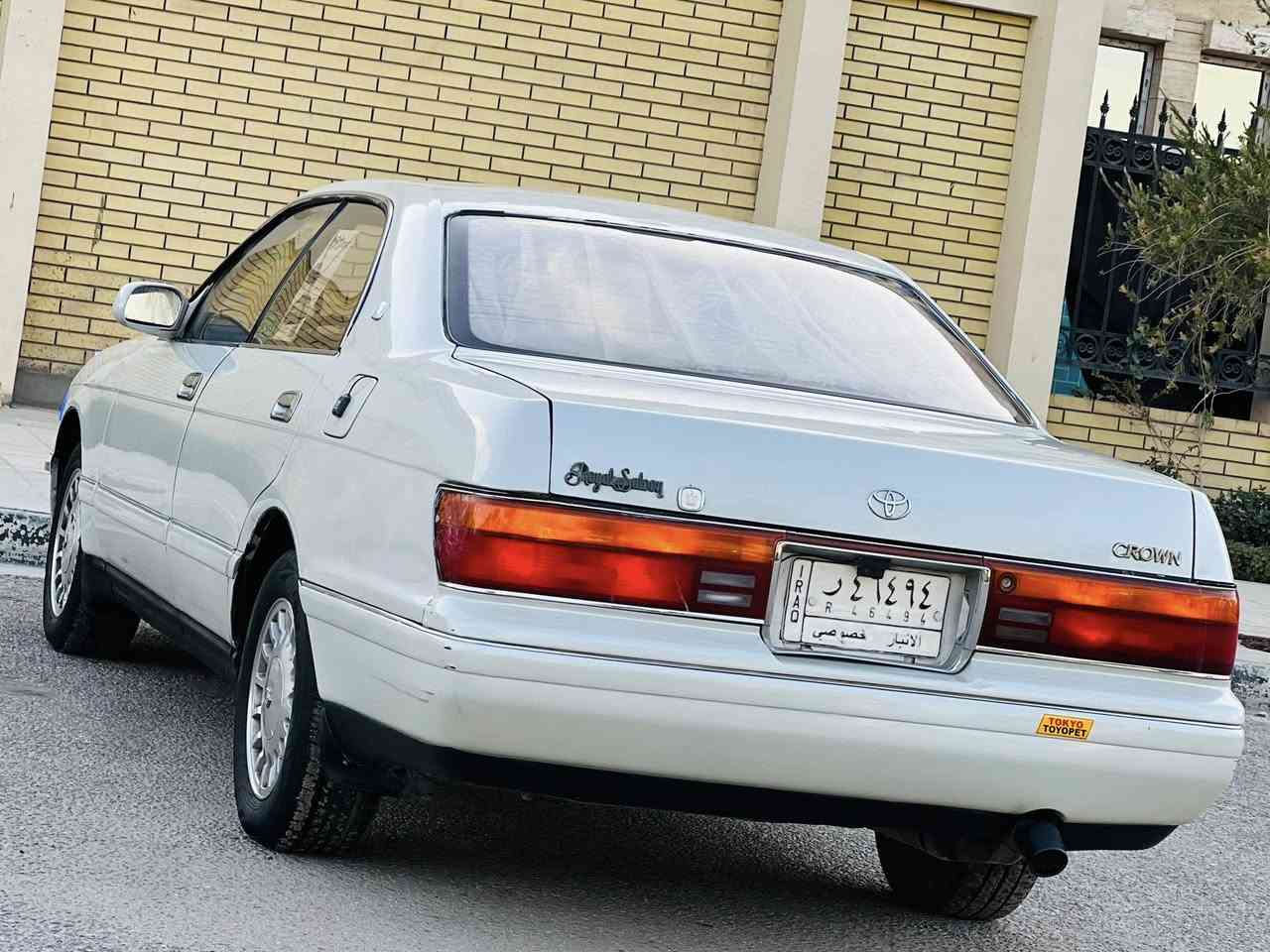 السلام عليكم احبتي 
للبيع بطه منفصل لون لؤلؤي موديل 1993رقم انبار مشروع وطني سنويه  لغايه 2027
گير ومكينه 2500 كفاله شرط النظافه السياره كفاله گص ونقل وعيب وضربه واصوليات جاهزه من دواخل تخم تاير حداديه كهربايات تبريد ثلج ❄️ مكاني كربلاء السعر 57لستفسار انتصل   ***********
