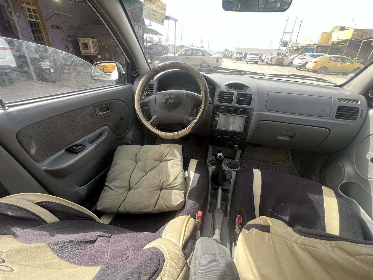 سلام عليكم ريو موديل 2005 مكفواله من ضربه وتبديل بس مصبوغه حزام جماليه مكان بابل  *********** سعر 41 بيه مجال
