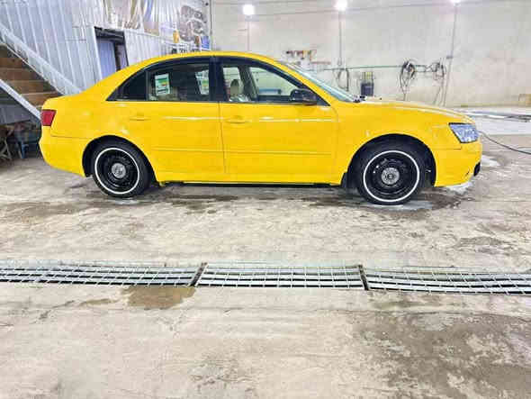 سوناته 2010 جاهزه سياره من كلشي مكينه كير حداديه تبريد تخم تاير متومه شغل مضبوط السعر 45 وبيها مجال الشراي يتصل مكلف بنشر بيع ومراوس ***********
