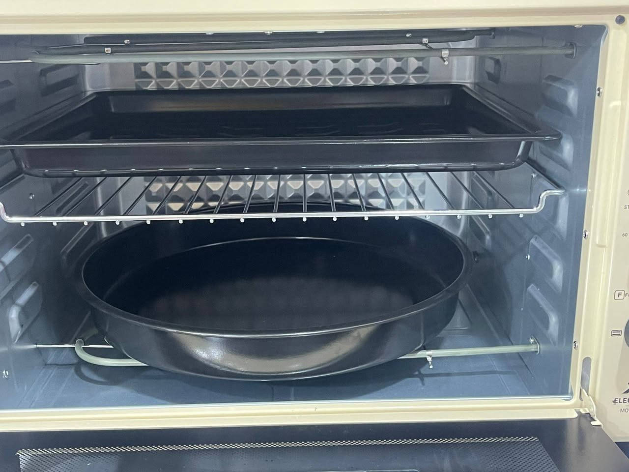 فرن كهربائي للبيع نوعيته النوال اكبر حجم بعده ممشتغل للبيع العنوان كربلاء


**إذا كنت صاحب هذا الإعلان وتريد حذفه لأي سبب، رجاءا أرسل رسالة إلى الدعم الفني**