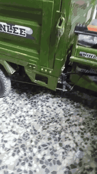 شباب للبيع التفاصيل  داخل الفيديو للشراء يتصل برقم 07717507591 مكاني ا...