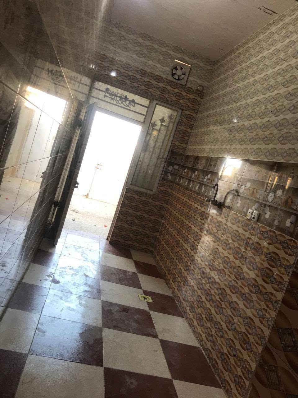 بيت للبيع
منطقة الشيشان الثانيه مساحته 110
شارع تبليط
للاستفسار ***********
