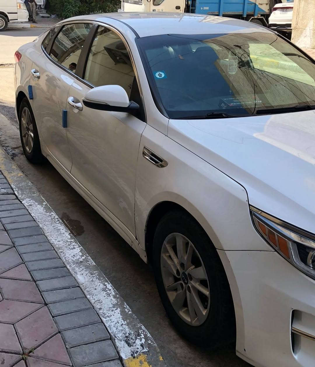 السلام عليكم عندي اوبتما أمريكي محرك ١٦٠٠تيربو موديل 16 شكل ١٧مكفولة من الشواصي واللغود بيها صبغ نص بنيد او باب بصف السايق الامامي او ربع جاملغ الخلفي . بصمة تشغيل وابواب او جنطة ثلاثة انظمة قيادة تحكم ستيرن شاشة اعطال حساس خلفي كامرة دوارة ٣٦٠ اريل نكتيشن نظام ترحيب عند الاقتراب تشتير بل المري وطبك المري الداخل كاربون فايبر صندوك ذكي فتح عند الاقتراب مكفول المحرك والكير من الفتح السعر ١١/٥٠٠$قفل الاتصال *********** بغداد المنصور مكاني
