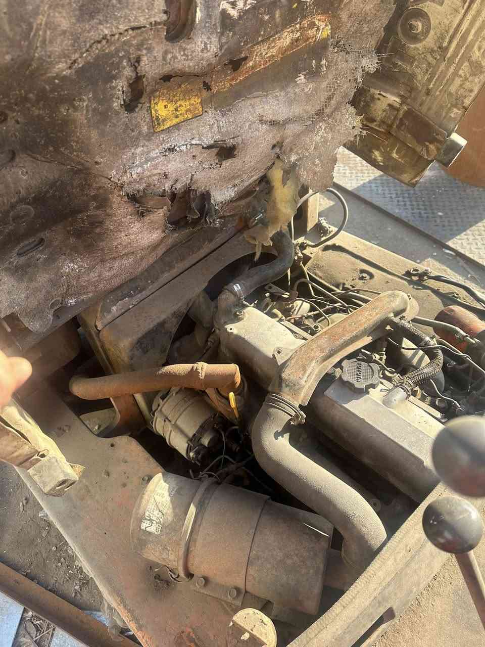 السلام عليكم شوكيه طن ونص جديده ونضيفه شغاله نكره سلف بدون اوراق  مكاني البصره صناعيه حمدان
***********
