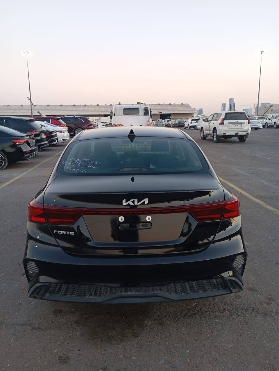 كيافورتي 2024. بونيد ربع جملغ  صبغ بدون دواخل والشانصي ايرباك بس ستيرن طاك 

مواصفات نص فول 

سعر 128 

*********** دهوك, العراق
