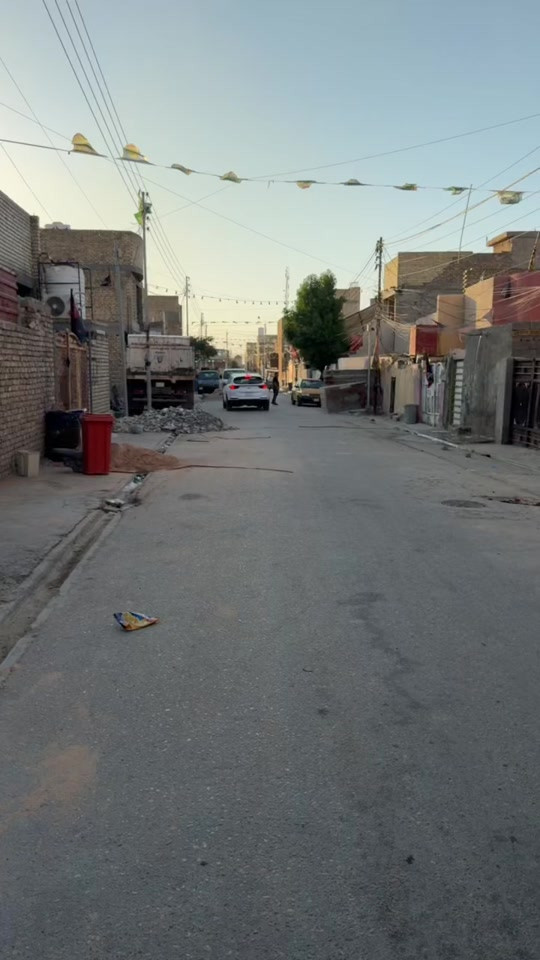 بيت للبيع الموقع حي طارق الوسط الزراعي فرع الكراج المساحه 131 متر بناء حديث طابق واحد جاهز من كلشي الشراي يتصل على هذا الرقم *********** والسعر اول تعليق في الفيديو مثبت #عقارات_بغداد #عقار #بيوت #متابعه #متابعه_ولايك_واكسبلور_احبكم 
