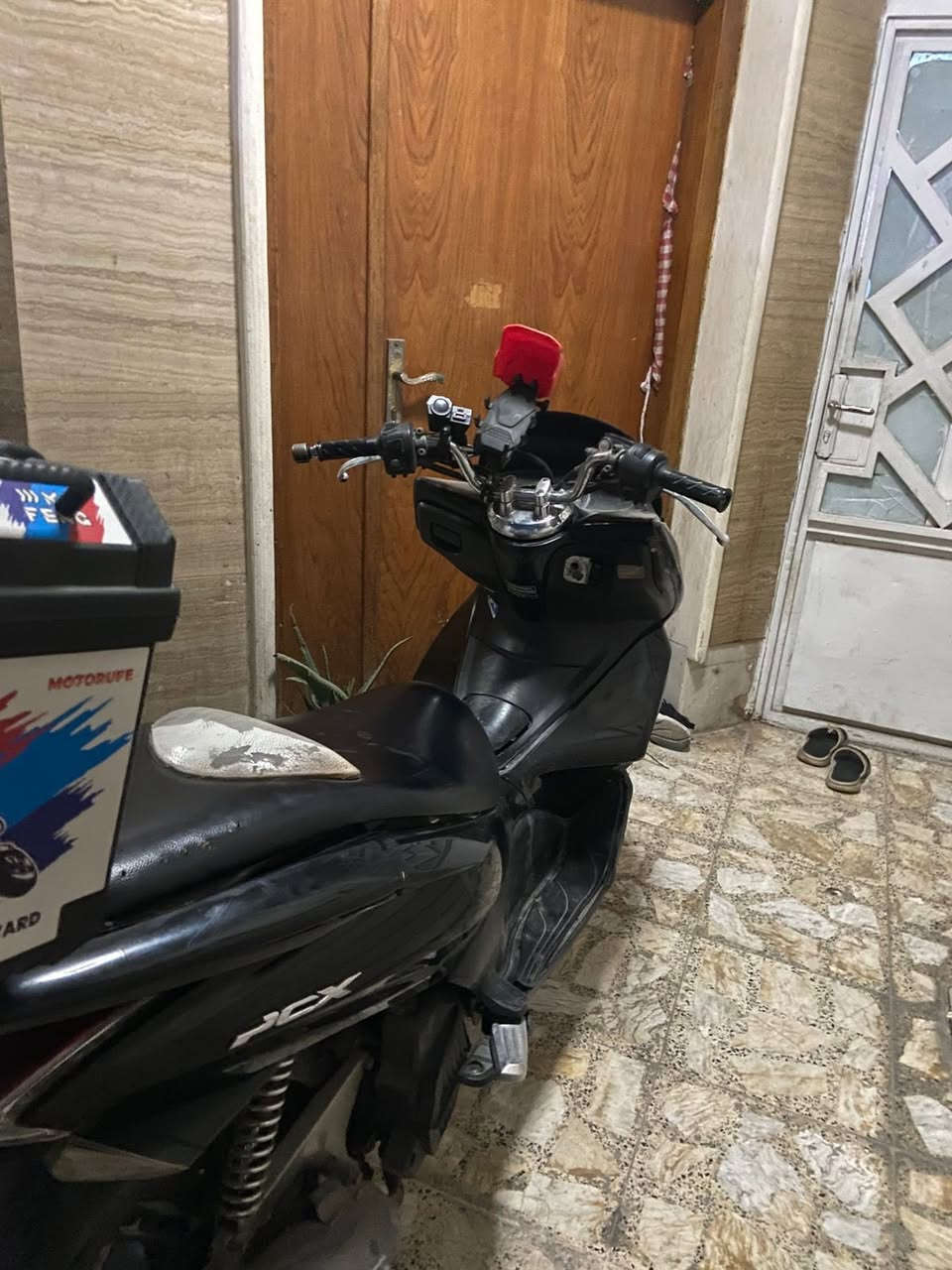 السلام عليكم بي سي اكس للبيع نقصها ترايش وشويه ترتيب محرك مكفول
سعرها مليون وبيها مجال 
بغداد الطالبيه ***********
