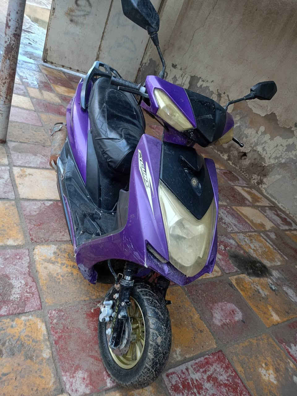 سكنز صيني محرك جديد ما مفتوح سعرها مناسب


**إذا كنت صاحب هذا الإعلان وتريد حذفه لأي سبب، رجاءا أرسل رسالة إلى الدعم الفني**