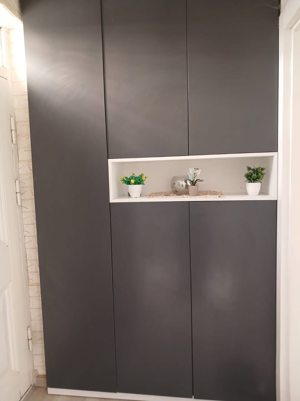 السلام عليكم
بيت للبيع منطقه رابرين مجمع كوباني ستي 
  مساحة 150 متر
غرفتين نوم
استقبال 
البيت موثث كامل مواصفات
السعر 6 دفترو25 ورقة بي مجال
للاستفسار 
***********
***********
