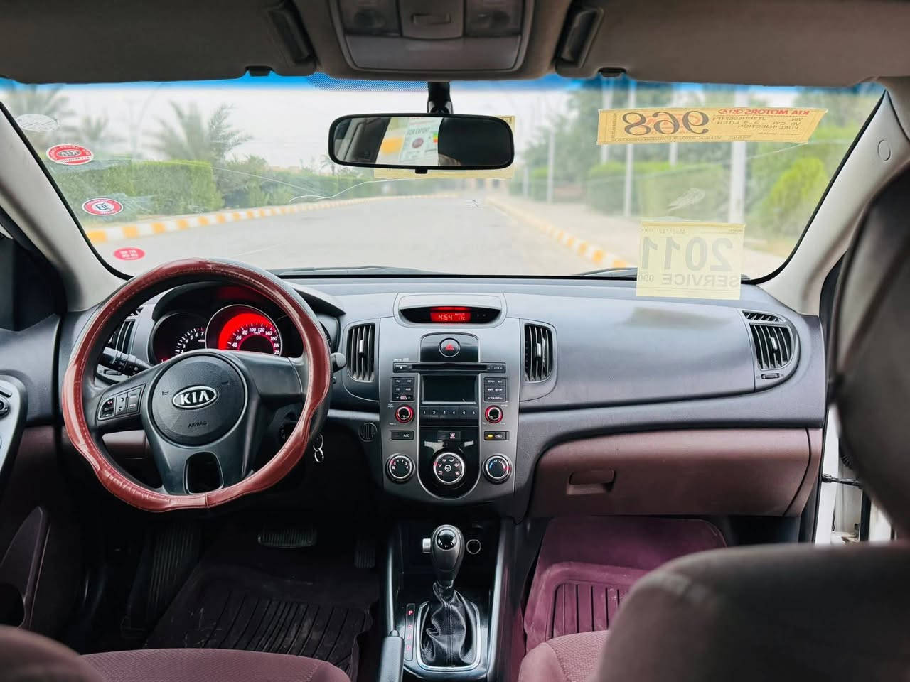 السلام عليكم...
للبيع...نقد فقط  اعتذر عن الاقساط 

بسعر 95وبيه مجال بسيط

سيراتو 2011خليجي ابيض ثلجي 

رقم سليمانيه  دولي 21/سنويه جديده 

شرط التحويل والغرامات 

ماشيه 200

✳️محرك 1600 شرط لاتبخير ولا تنقيص 

✳️كير اتوماتيك بدون اي عيب مال بيت"

تدفئة /تبريد/كهربائيات/صدر/تايرات/كلها مكفوله 

 

🚘سياره جديده بدون شخوط بدون بارد شرط Ⓜ️

✅سيارة بيها باب السايق وباب السكن ونص باب ويا باب السايق توحيد لون  وكلير  فقط Ⓜ️

السعر 95$💸

تايرات 4️⃣ جديدة 🆕 

صدر امامي خلفي كلا جديد 🆕 

مكان السيارة صلاح الدين تكريت الديوم

رجاءً ما أقفل سعر بالتلفون تعال وتدلل 

للاستفسار ***********
