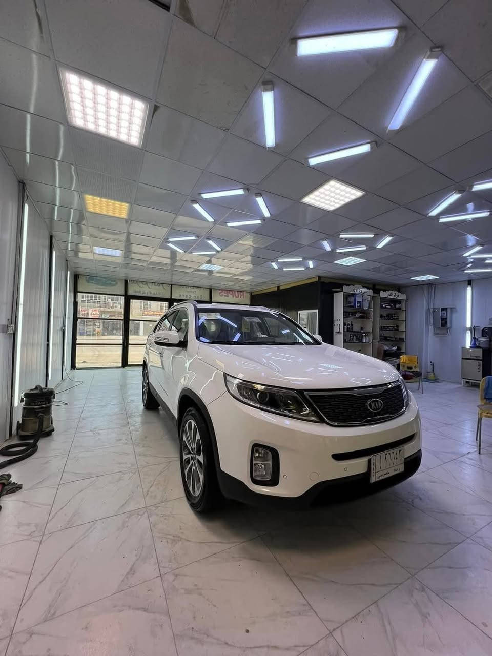 السلام عليكم سورنتو موديل ٢٠١٤ ٤سلندر رقم واسط بسمي سياره مكفوله من ضربه والصبغ والبارد بيه بس محرك مفتوح بردات بلاديه حساس خلفي ومامي ليت لد مامي تبريده ثلج بيه تخم تاير باتري جديد  سعر ١٦٥ وبيه مجال قليل ***********
