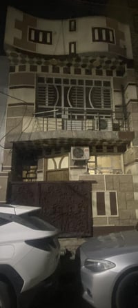 دار للأيجار  مساحه 80 متر  يحتوي 4 غرف نوم + مطبخ + صاله  في منطقه الش...