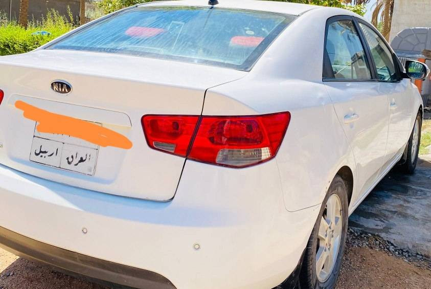 سيراتو 2011سعر 96بيها مجال رقم اربيل محرك كير مكفول بيها قطعتين صبغ بدون دواخل مكاني بابل ***********
