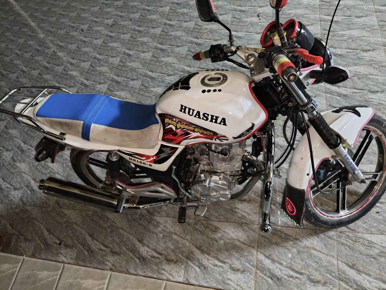 موطور هيوشه 22 بعد نضيف محرك طك باكيت السعر 800وبي مجال ***********
