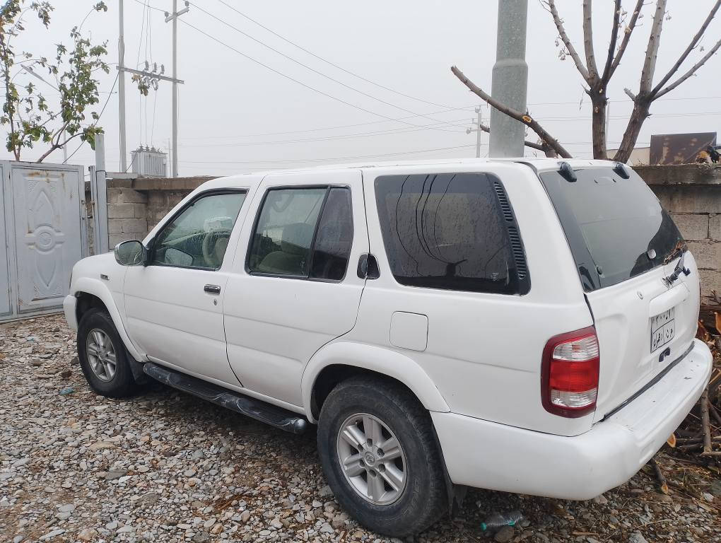 🌹بەناوی خوای گەورەو میهرەبان🌹
😮فرۆشتنی خێرا😮
قوفڵی 46 وەرەقەیە
نیسان پاسفاندەر مۆدیل 2001
ڕەقەم دهۆک تەحویل و خەرامە بەشەرت

سەیارەکە عام بۆیاخە شانێکی کەمێکی پێوەیە
پێش و پشت زەڕبەی نییە هەکەل و ناوی نمونەیە لەجوانیدا
 بنیم بەکاملی توند کردوەتەوە تەقەو ڕەقەی نییە
کامل کارەباییات و ناوگێچەکانی مەزبوتە تەبید و گەرمی مەزبوتە سەیارەیەکی بێمەسرەفە

 مەکینەو گێڕ بەشەرت مەکینەی هەڵمیشی نییە ماشاءاللەی لێبێت
 تەحویل و غەرامەو بڕاوەی بەشەرت
شوێن... هەڵەبجەی تازە
نرخ... تەنها 46 وەرقە
ژ.م***********
*********** السليمانية, العراق
