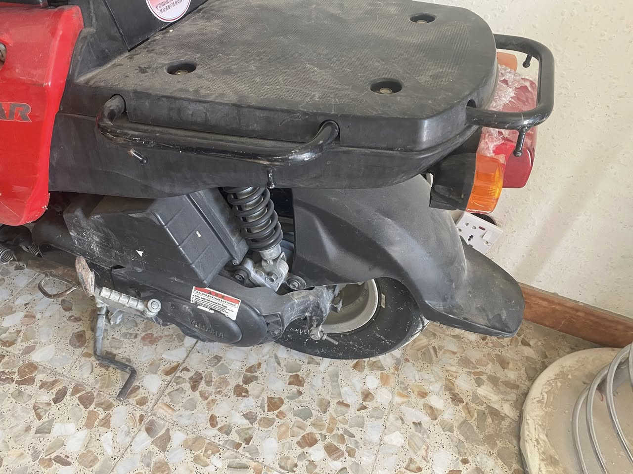 سلام عليكم دراجةبيكب للبيع جديدةمال رمية متروكة صار4سنوات تشتغل وتطفة ماتعرف شنوالسبب ابيع هلموجودالسعر400وبيهة مجال الشراي يتصل *********** مكاني بغدادالطالبية
